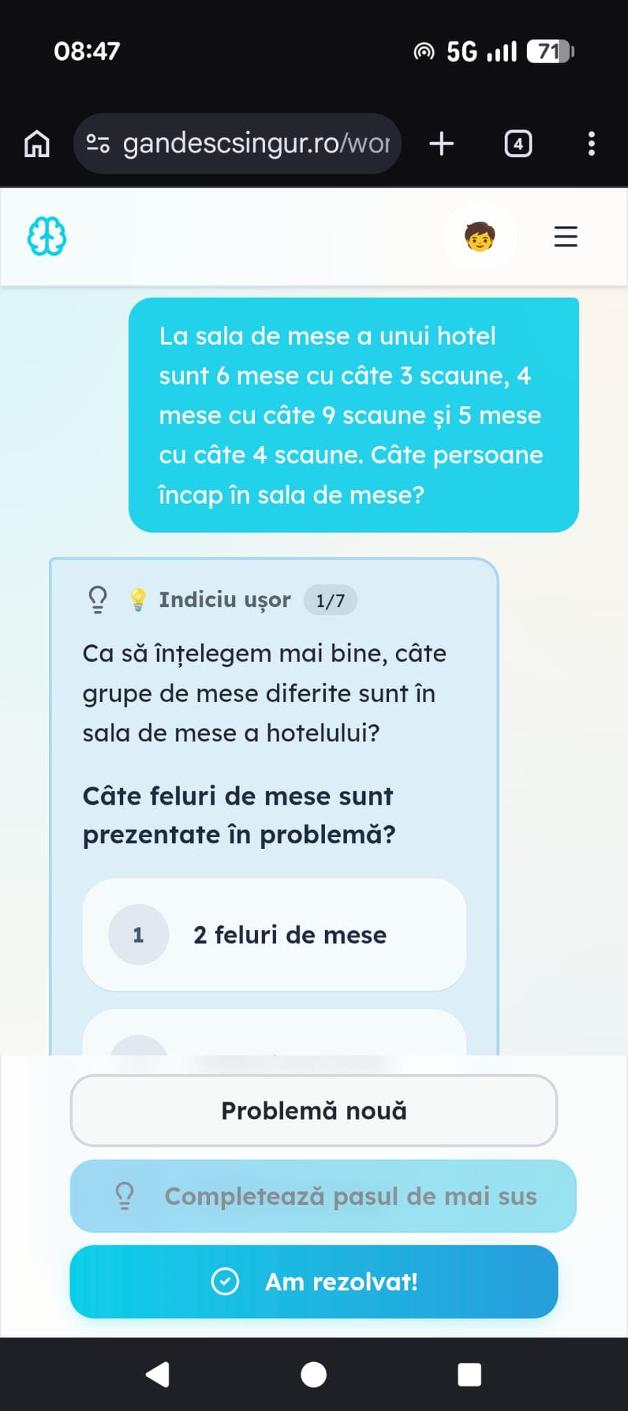Exemplu de indiciu din aplicație: o problemă de matematică cu întrebări pas cu pas care ghidează copilul.